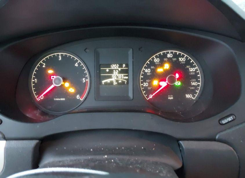 Photo 7 of 2011 Volkswagen Jetta 2.0L TDI (VIN 3VWLL7AJXBM097645)