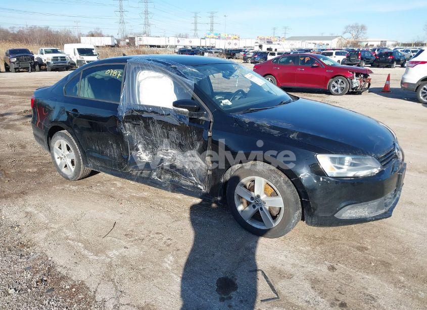 2012 Volkswagen Jetta 2.0L TDI (VIN 3VWLL7AJXCM320123) main photo