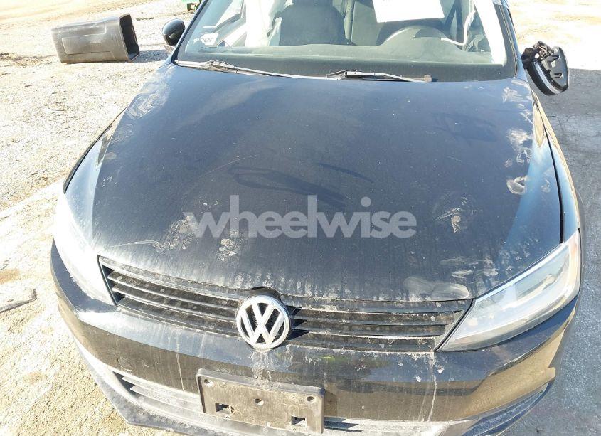 Photo 10 of 2012 Volkswagen Jetta 2.0L TDI (VIN 3VWLL7AJXCM320123)