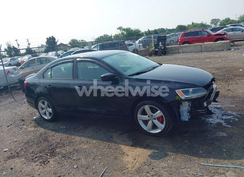 Photo 14 of 2014 Volkswagen Jetta 2.0L TDI VALUE EDITION (VIN 3VWLL7AJXEM330928)