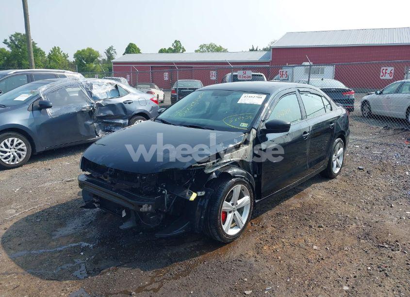 Photo 6 of 2014 Volkswagen Jetta 2.0L TDI VALUE EDITION (VIN 3VWLL7AJXEM330928)