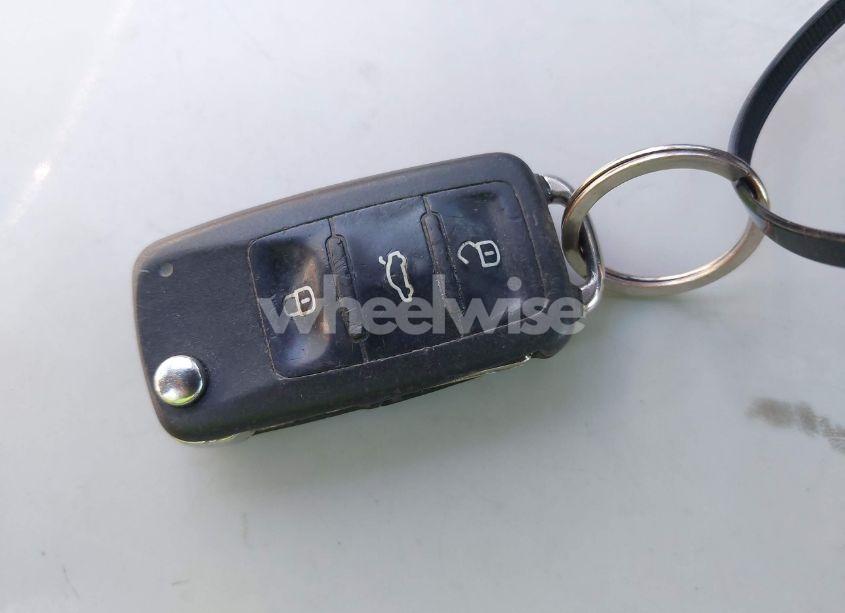 Photo 11 of 2013 Volkswagen Jetta 2.5L SEL (VIN 3VWLP7AJ0DM358790)