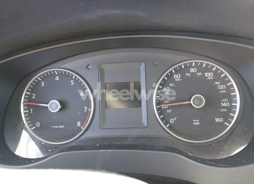 Photo 7 of 2012 Volkswagen Jetta 2.5L SEL (VIN 3VWLP7AJ2CM304745)