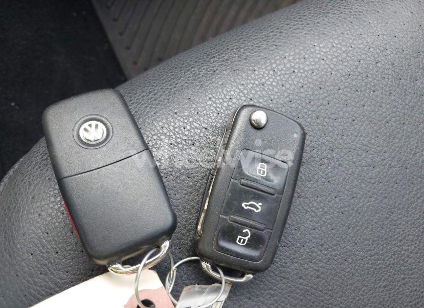 Photo 11 of 2012 Volkswagen Jetta 2.5L SEL (VIN 3VWLP7AJ3CM325796)