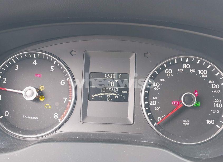 Photo 7 of 2012 Volkswagen Jetta 2.5L SEL (VIN 3VWLP7AJ3CM325796)