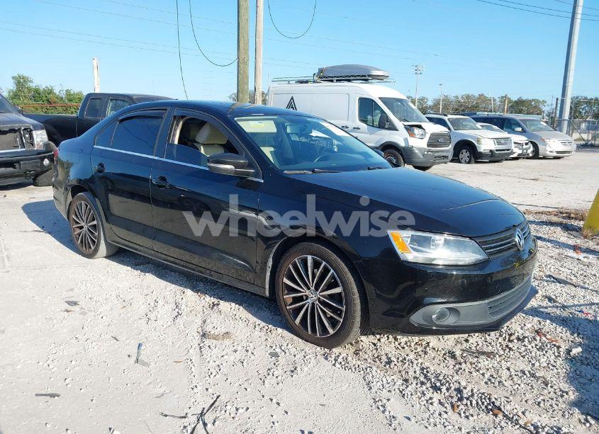 2012 Volkswagen Jetta 2.5L SEL PREMIUM (VIN 3VWLP7AJ4CM388583) main photo