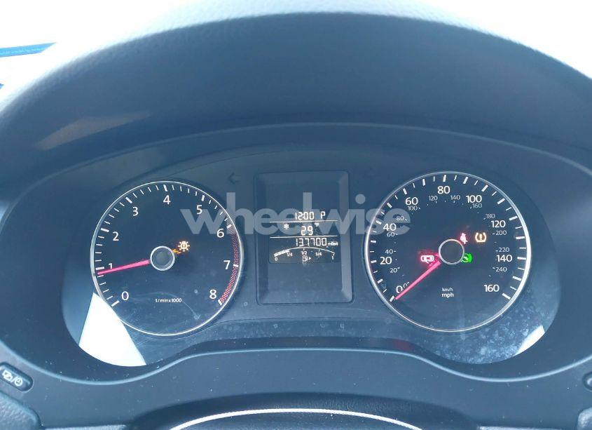 Photo 7 of 2013 Volkswagen Jetta 2.5L SEL (VIN 3VWLP7AJ6DM292021)