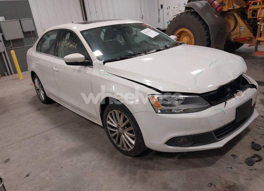 2012 Volkswagen Jetta 2.5L SEL (VIN 3VWLP7AJ7CM367002) main photo