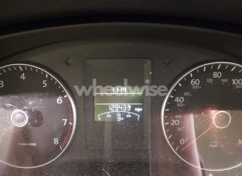 Photo 7 of 2012 Volkswagen Jetta 2.5L SEL (VIN 3VWLP7AJ7CM367002)