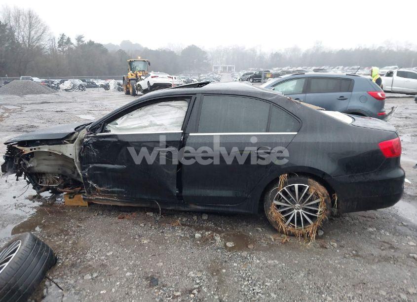 Photo 15 of 2012 Volkswagen Jetta 2.5L SEL PREMIUM (VIN 3VWLP7AJ8CM366604)