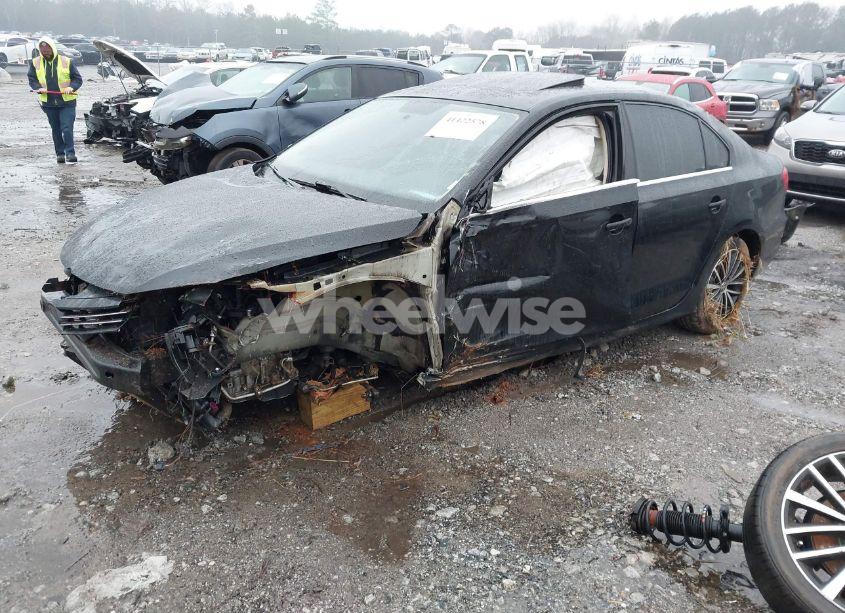 Photo 2 of 2012 Volkswagen Jetta 2.5L SEL PREMIUM (VIN 3VWLP7AJ8CM366604)