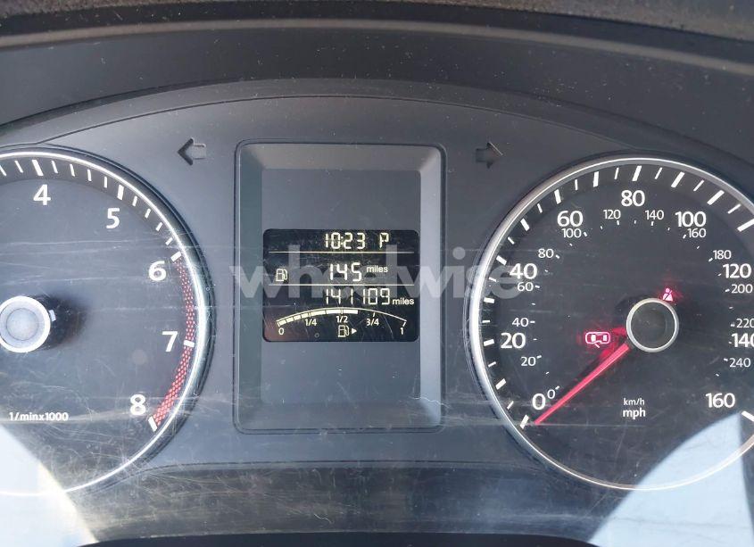 Photo 7 of 2013 Volkswagen Jetta 2.5L SEL (VIN 3VWLP7AJ9DM374471)