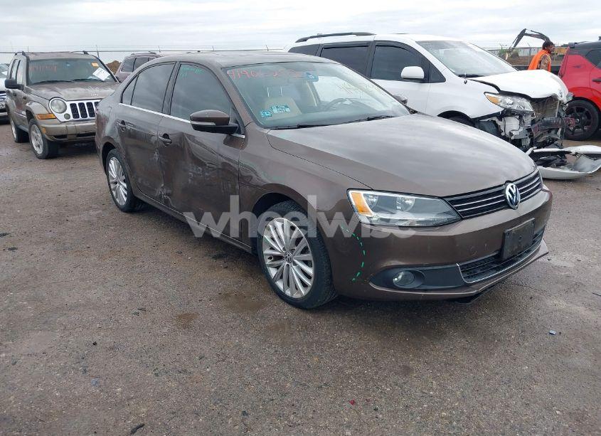 2012 Volkswagen Jetta 2.5L SEL (VIN 3VWLP7AJXCM418461) main photo