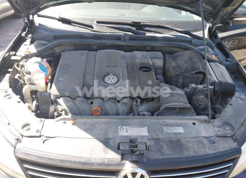 Photo 10 of 2012 Volkswagen Jetta 2.5L SEL PREMIUM (VIN 3VWLP7AJXCM428729)