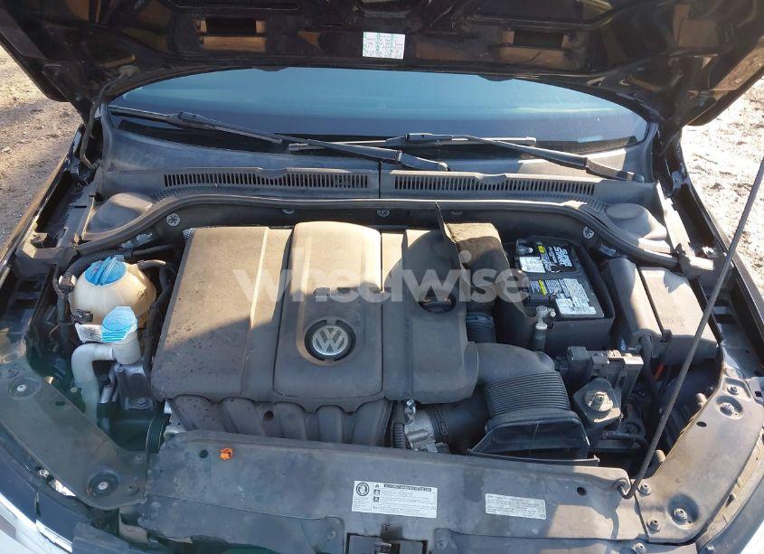 Photo 10 of 2013 Volkswagen Jetta 2.5L SEL (VIN 3VWLP7AJXDM237006)