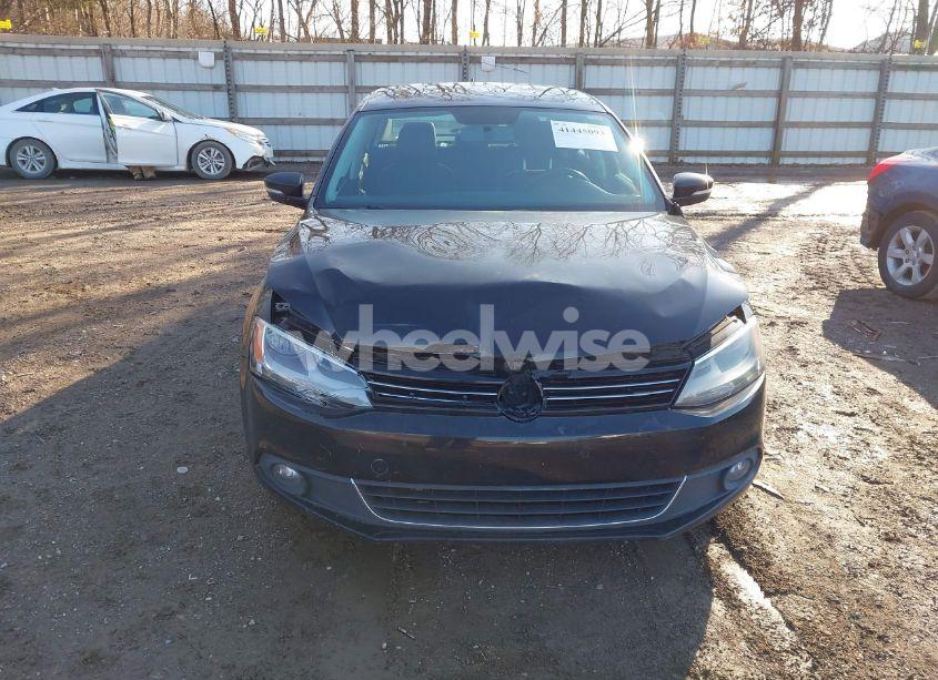 Photo 6 of 2013 Volkswagen Jetta 2.5L SEL (VIN 3VWLP7AJXDM237006)