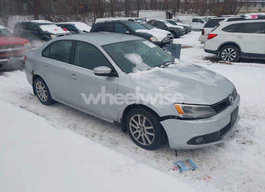 2012 Volkswagen Jetta 2.5L SEL (VIN 3VWLX7AJ0CM008588) main photo