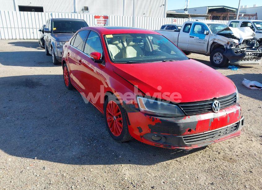 2011 Volkswagen Jetta 2.5L SEL (VIN 3VWLX7AJ2BM377936) main photo