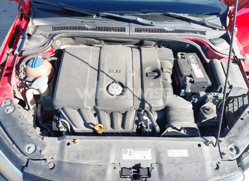 Photo 10 of 2011 Volkswagen Jetta 2.5L SEL (VIN 3VWLX7AJ2BM377936)