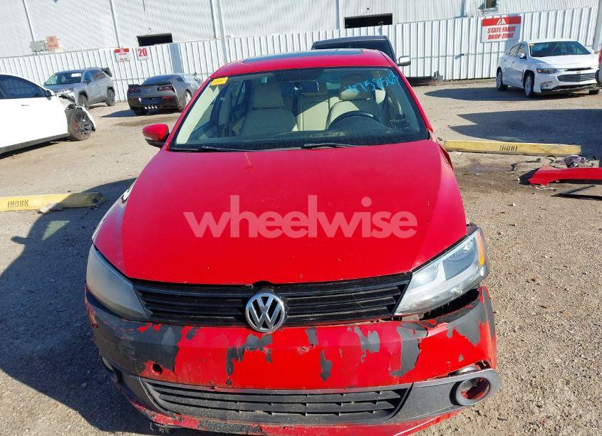 Photo 13 of 2011 Volkswagen Jetta 2.5L SEL (VIN 3VWLX7AJ2BM377936)