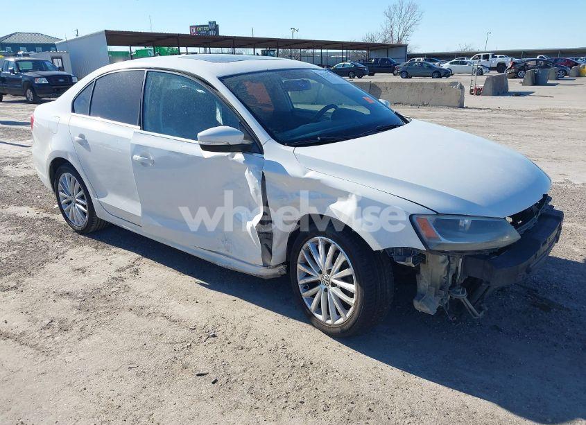 2012 Volkswagen Jetta 2.5L SEL (VIN 3VWLX7AJ4CM323376) main photo