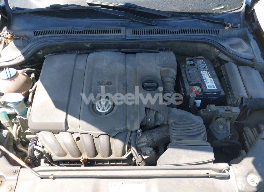 Photo 10 of 2012 Volkswagen Jetta 2.5L SEL (VIN 3VWLX7AJ6CM324884)