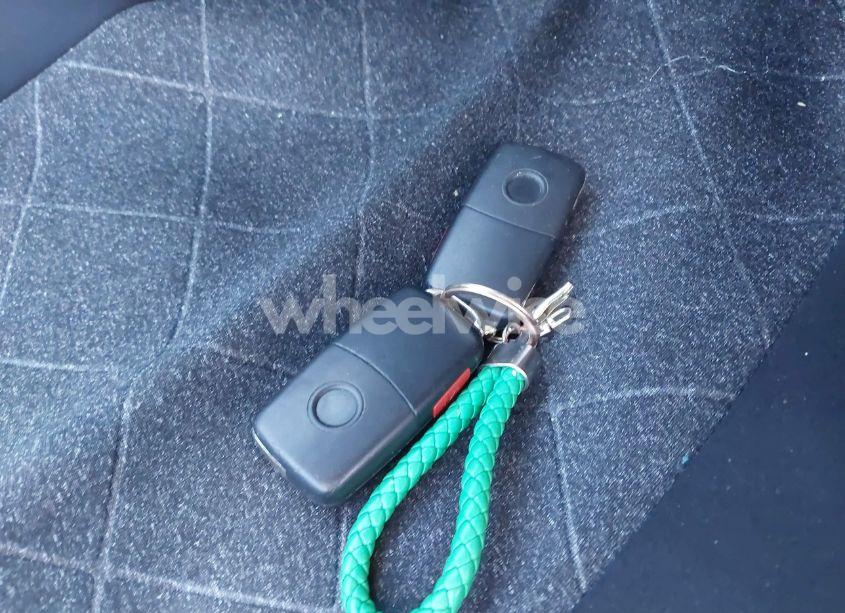 Photo 11 of 2011 Volkswagen Jetta 2.5L SEL (VIN 3VWLX7AJ7BM351445)