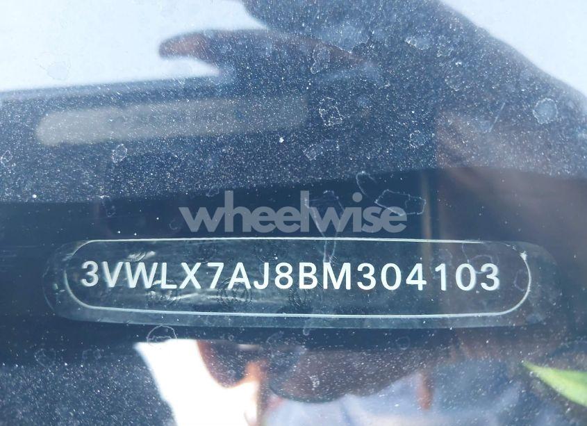 Photo 9 of 2011 Volkswagen Jetta 2.5L SEL (VIN 3VWLX7AJ8BM304103)