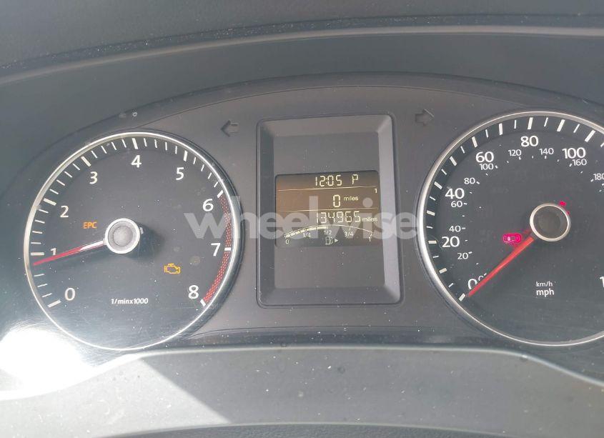 Photo 7 of 2013 Volkswagen Jetta 2.5L SEL (VIN 3VWLX7AJ8DM239482)