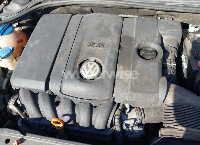 Photo 10 of 2011 Volkswagen Jetta 2.5L SEL (VIN 3VWLZ7AJ1BM366405)