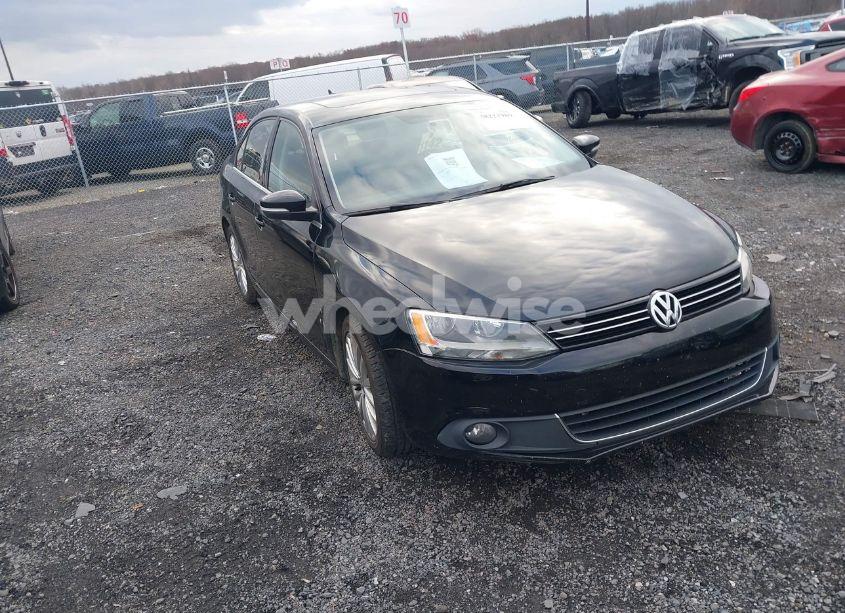 2011 Volkswagen Jetta 2.5L SEL (VIN 3VWLZ7AJ2BM349306) main photo