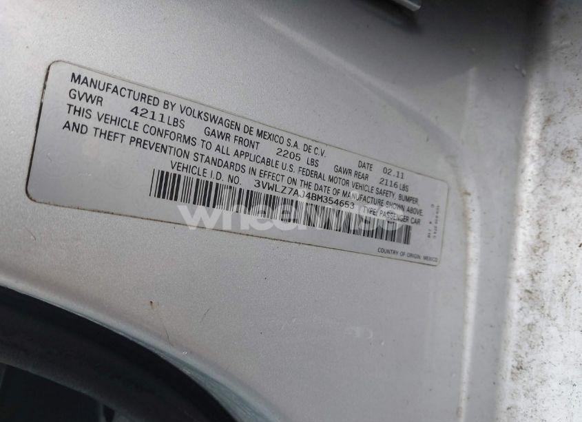 Photo 9 of 2011 Volkswagen Jetta 2.5L SEL (VIN 3VWLZ7AJ4BM354653)