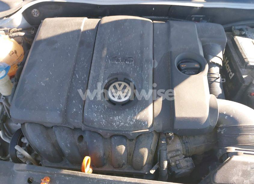 Photo 10 of 2011 Volkswagen Jetta 2.5L SEL (VIN 3VWLZ7AJ5BM100885)