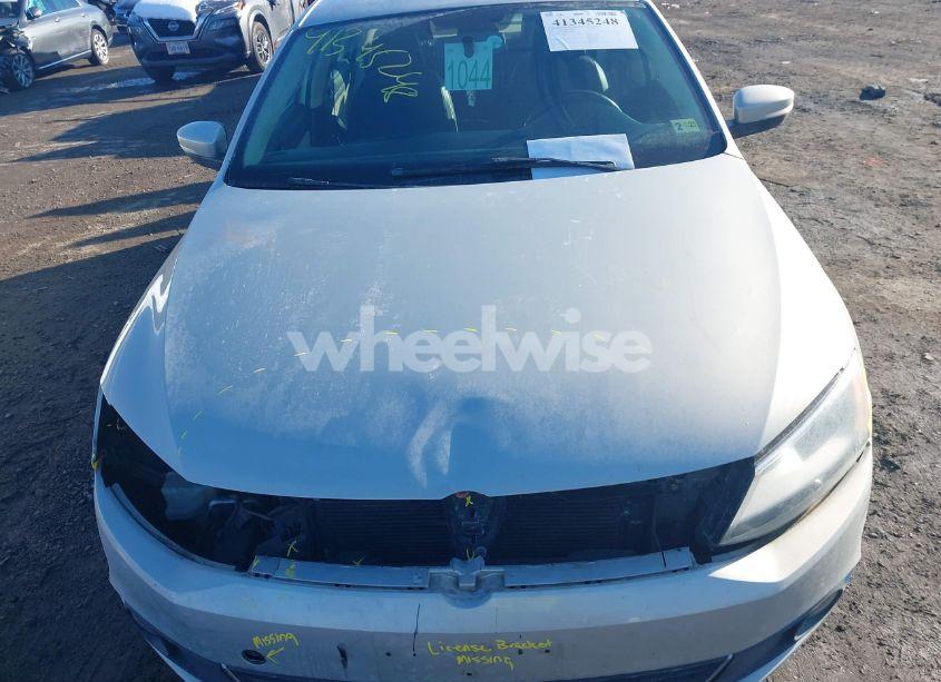 Photo 12 of 2011 Volkswagen Jetta 2.5L SEL (VIN 3VWLZ7AJ5BM100885)