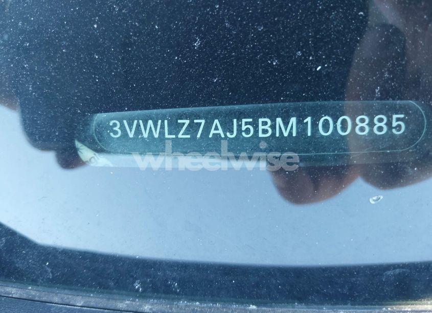 Photo 9 of 2011 Volkswagen Jetta 2.5L SEL (VIN 3VWLZ7AJ5BM100885)