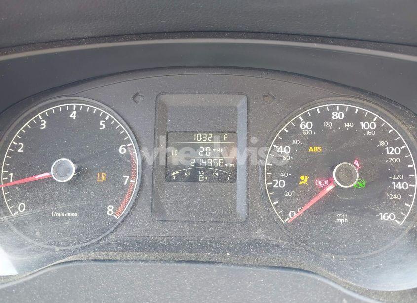 Photo 7 of 2011 Volkswagen Jetta 2.5L SEL (VIN 3VWLZ7AJ5BM354547)