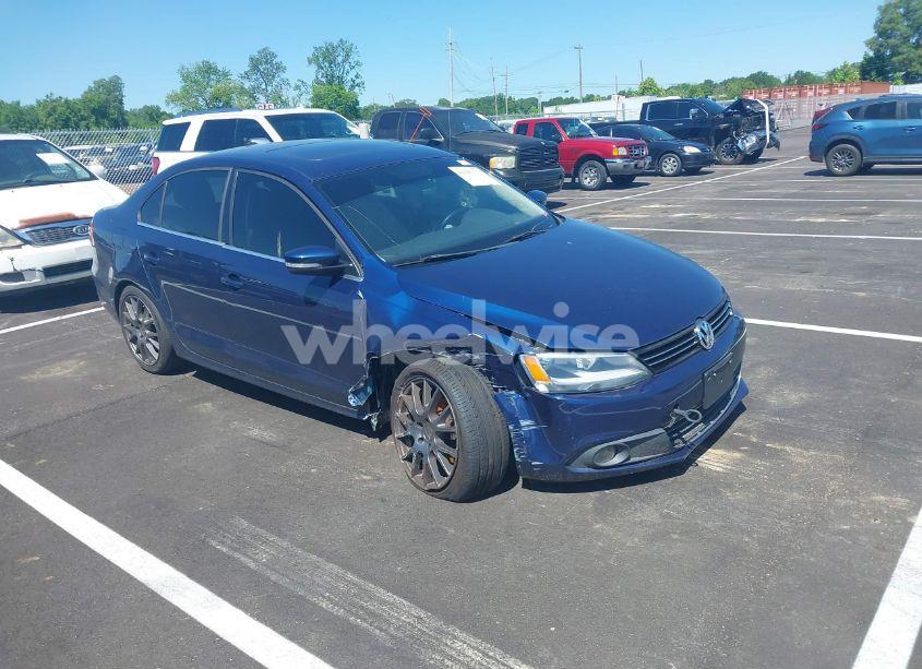 2011 Volkswagen Jetta 2.5L SEL (VIN 3VWLZ7AJ9BM097800) main photo