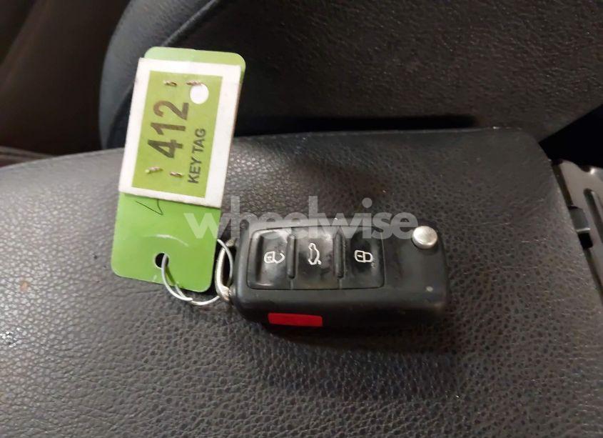 Photo 11 of 2011 Volkswagen Jetta 2.5L SEL (VIN 3VWLZ7AJ9BM394369)