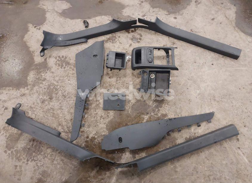 Photo 12 of 2011 Volkswagen Jetta 2.5L SEL (VIN 3VWLZ7AJ9BM394369)