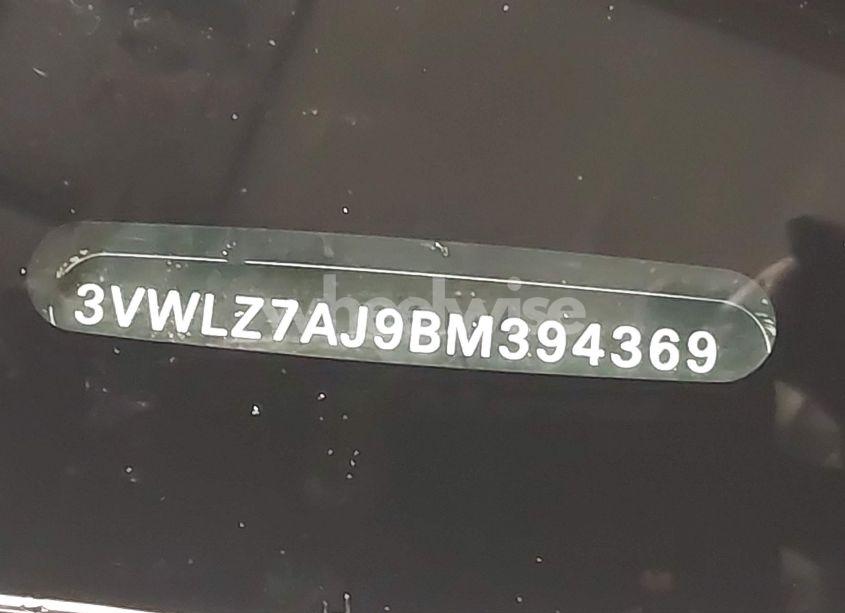 Photo 13 of 2011 Volkswagen Jetta 2.5L SEL (VIN 3VWLZ7AJ9BM394369)