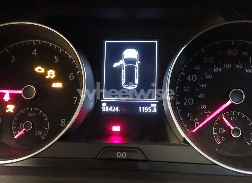 Photo 7 of 2019 Volkswagen Golf ALLTRACK TSI S/TSI SE/TSI SEL (VIN 3VWM17AU3KM517072)