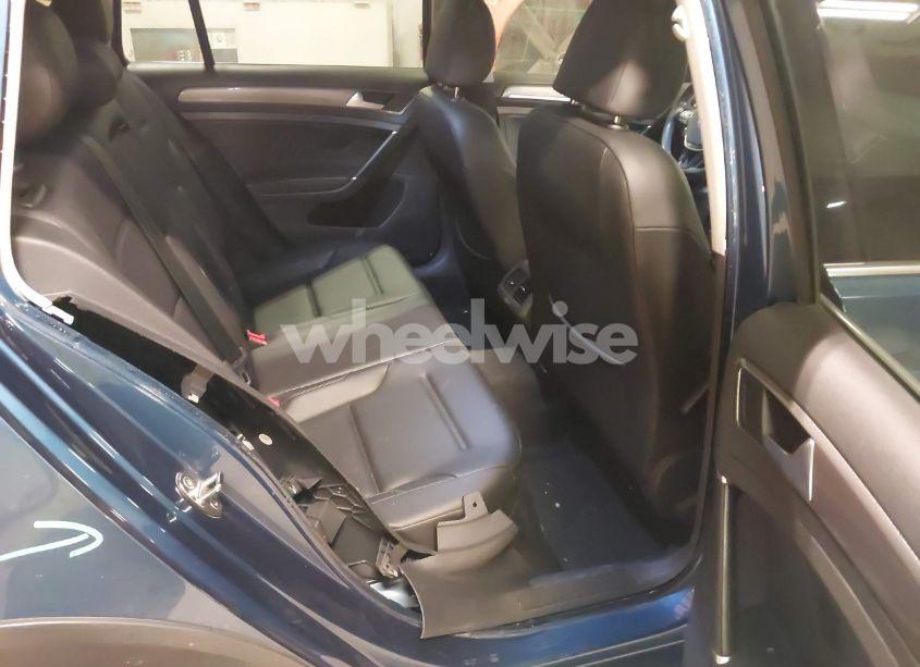 Photo 8 of 2019 Volkswagen Golf ALLTRACK TSI S/TSI SE/TSI SEL (VIN 3VWM17AU3KM517072)