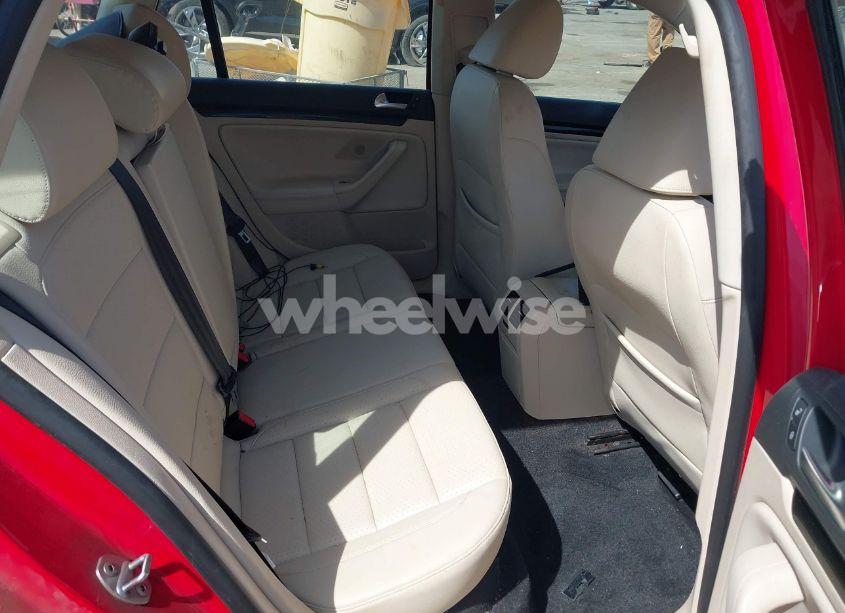 Photo 8 of 2012 Volkswagen Jetta SPORTWAGEN 2.0L TDI (VIN 3VWML7AJ0CM671210)