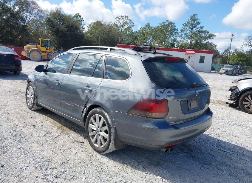 Photo 3 of 2012 Volkswagen Jetta SPORTWAGEN 2.0L TDI (VIN 3VWML7AJ0CM693336)