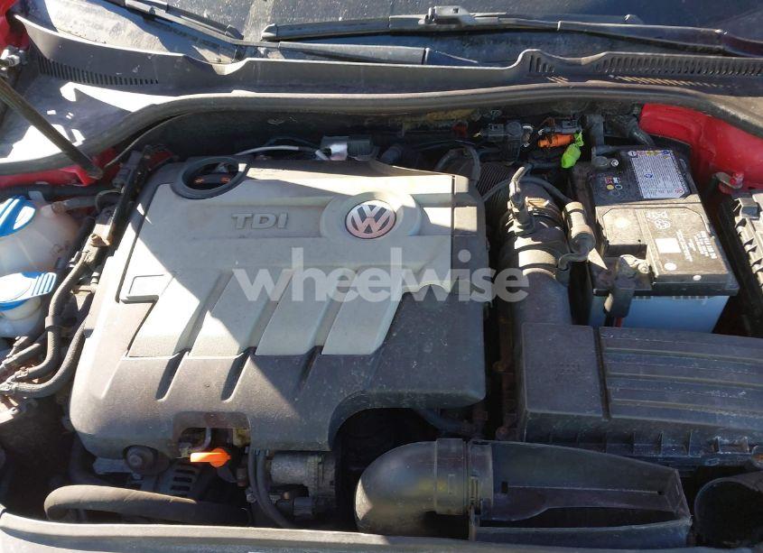 Photo 10 of 2012 Volkswagen Jetta SPORTWAGEN 2.0L TDI (VIN 3VWML7AJ0CM713360)