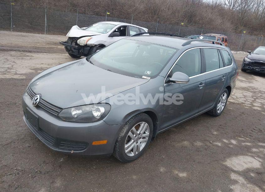 Photo 2 of 2011 Volkswagen Jetta SPORTWAGEN 2.0L TDI (VIN 3VWML7AJ2BM632035)