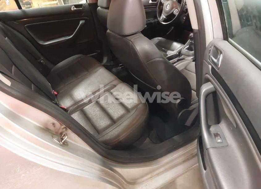 Photo 8 of 2014 Volkswagen Jetta SPORTWAGEN 2.0L TDI (VIN 3VWML7AJ2EM608371)