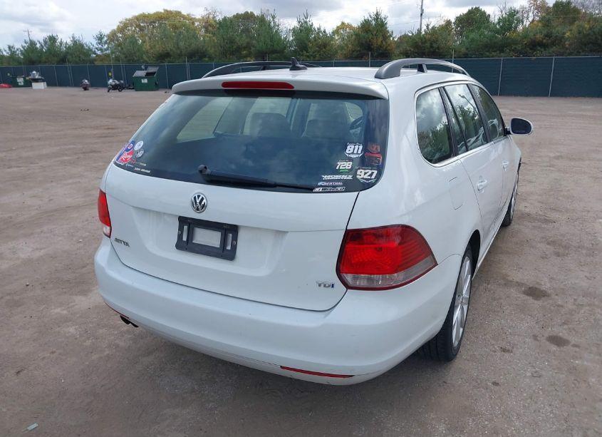 Photo 4 of 2014 Volkswagen Jetta SPORTWAGEN 2.0L TDI (VIN 3VWML7AJ3EM615555)