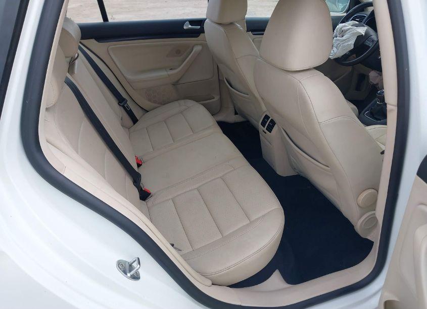 Photo 8 of 2014 Volkswagen Jetta SPORTWAGEN 2.0L TDI (VIN 3VWML7AJ3EM615555)