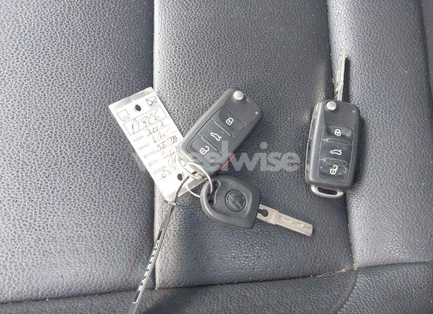 Photo 11 of 2012 Volkswagen Jetta SPORTWAGEN 2.0L TDI (VIN 3VWML7AJ4CM658279)